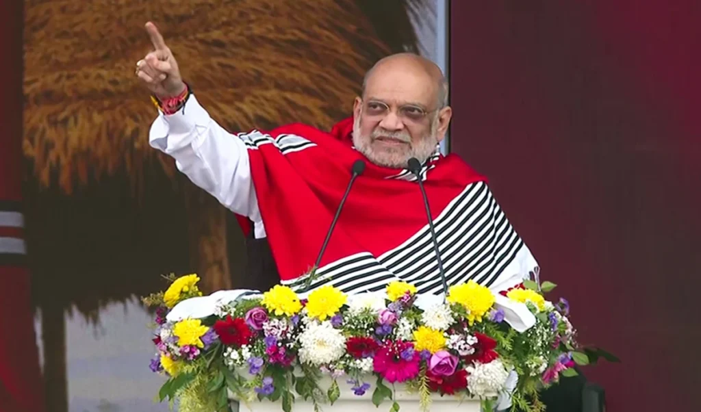 ‘घुसपैठ सिर्फ BJP रोक सकती है’, Amit Shah का दावा- Assam के 7 जिलों में 64 लाख Infiltrators