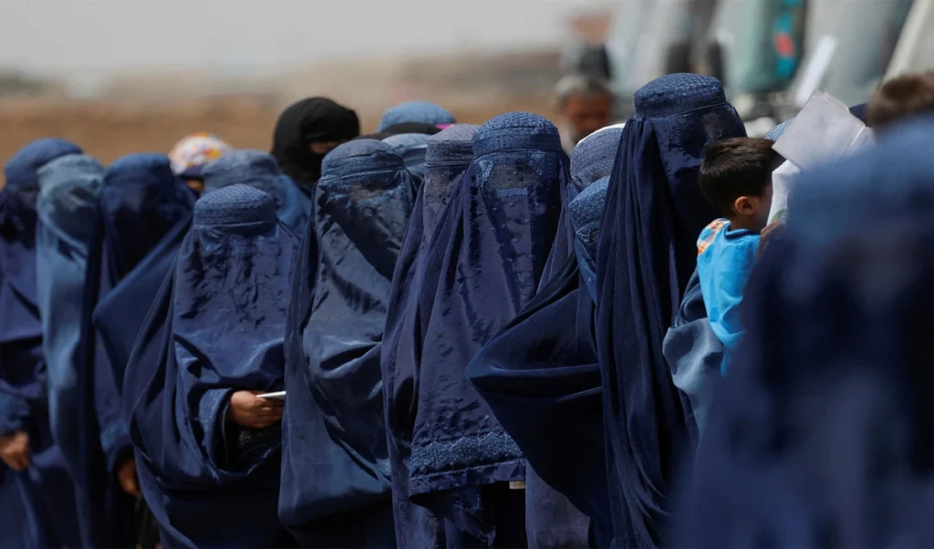 पाबंदियों से जूझती Afghan महिलाओं को European Union का सहारा, Economic Empowerment के लिए मिले 10 मिलियन डॉलर पाबंदियों से जूझती Afghan महिलाओं को European Union का सहारा, Economic Empowerment के लिए मिले 10 मिलियन डॉलर