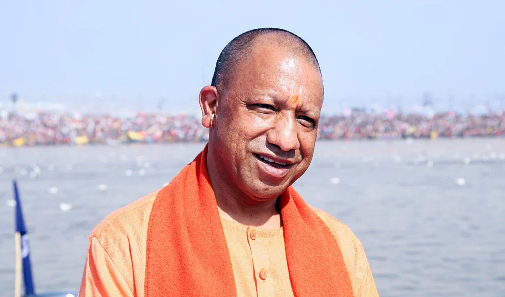 ‘बापू’ के आदर्शों को आत्मसात कर विकसित भारत के निर्माण में अपना श्रेष्ठ योगदान दें : Yogi Adityanath ‘बापू’ के आदर्शों को आत्मसात कर विकसित भारत के निर्माण में अपना श्रेष्ठ योगदान दें : Yogi Adityanath