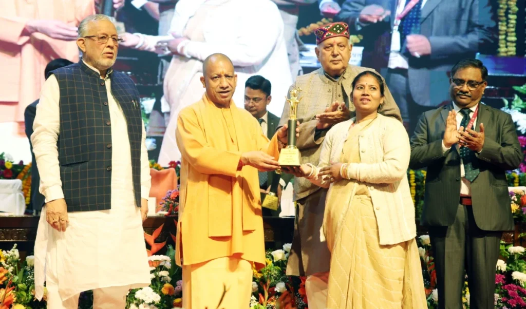 CM Yogi का ड्रीम प्रोजेक्ट UP Film City अब हकीकत, Mom-2 से होगी शूटिंग की शुरुआत