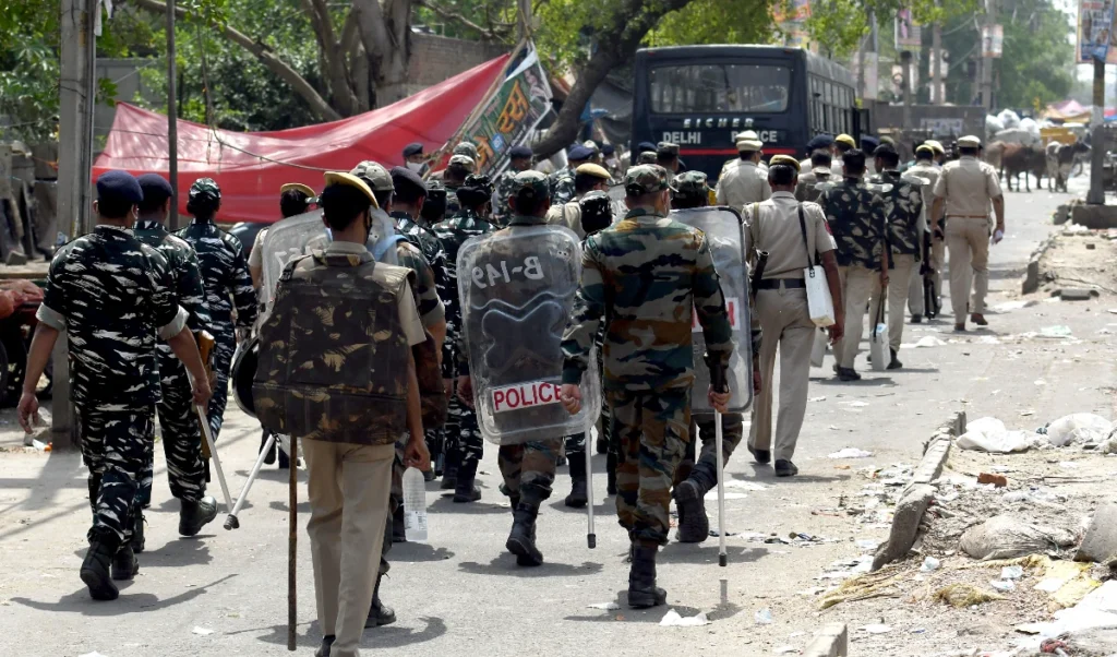 Chhattisgarh Communal Violence | छत्तीसगढ़ के गरियाबंद में जमानत पर छूटे आरोपियों ने किया हमला, भड़की सांप्रदायिक हिंसा, 6 पुलिसकर्मी घायल