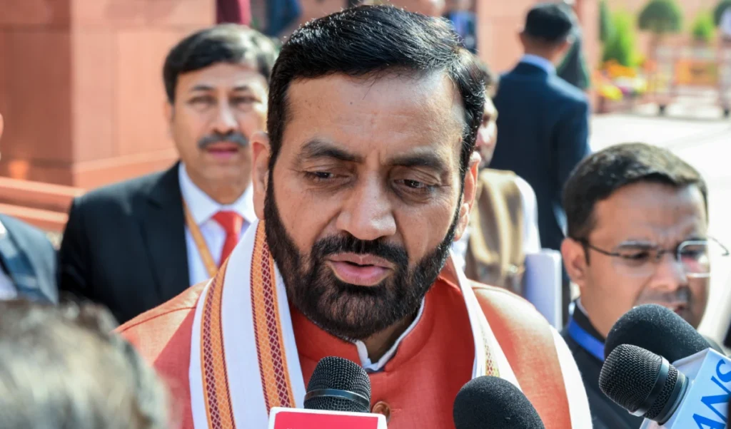 Faridabad के Surajkund मेले में मातम, जान बचाते हुए Police Inspector शहीद, CM Saini ने किया मदद का ऐलान