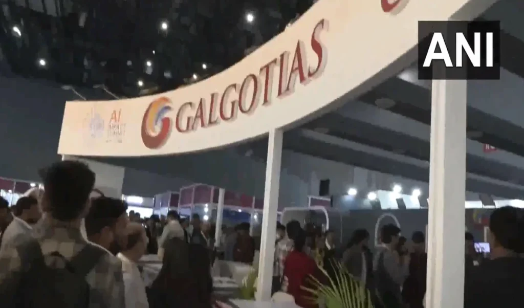 Galgotias University ने Robodog विवाद का ठीकरा प्रोफेसर नेहा सिंह पर फोड़ा, कहा- कैमरे पर आने का उत्साह था Galgotias University ने Robodog विवाद का ठीकरा प्रोफेसर नेहा सिंह पर फोड़ा, कहा- कैमरे पर आने का उत्साह था