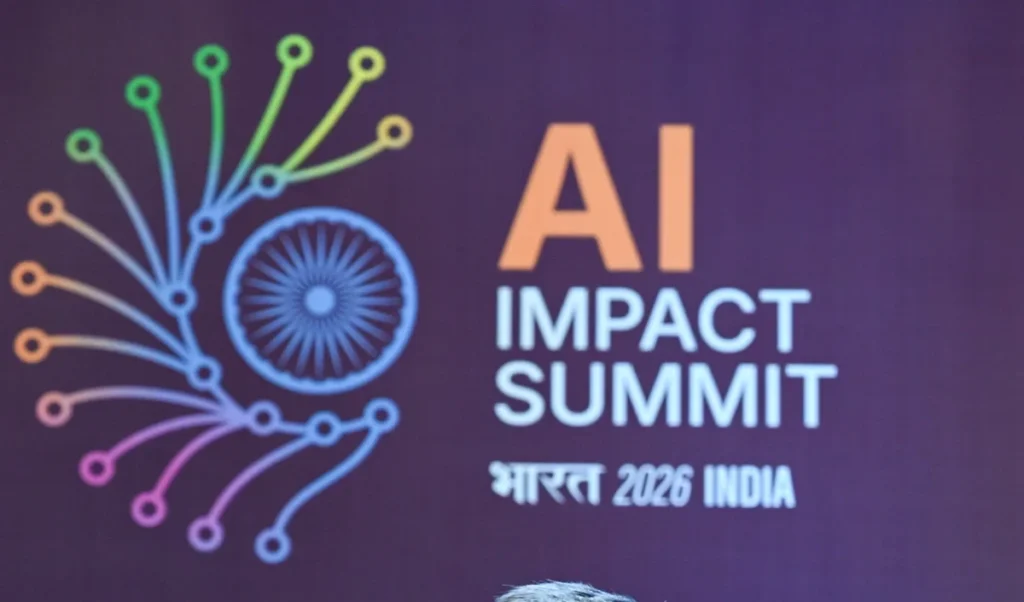 India AI Summit का डबल धमाका: बना World Record, जबरदस्त भीड़ के कारण बढ़ाई गई Expo की तारीख।