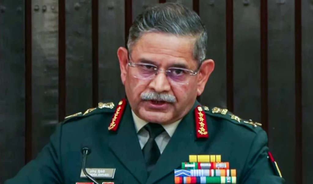 Jammu and Kashmir Security Review | सेना प्रमुख ने आतंकवाद रोधी अभियानों की समीक्षा की, उन्नत तकनीकों के इस्तेमाल पर चर्चा की