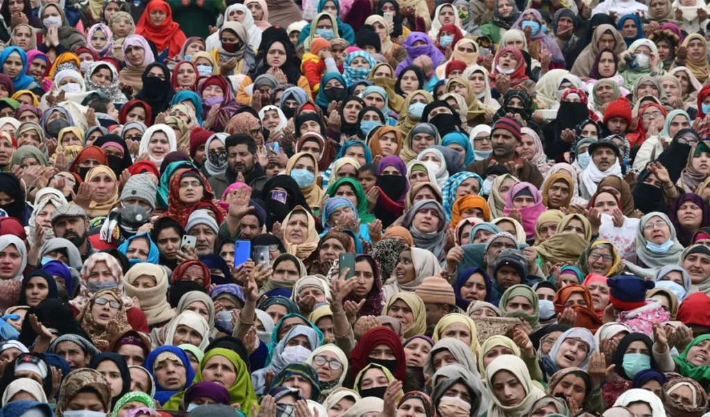 Maharashtra में 5% Muslim Quota खत्म, सरकार ने 10 साल पुराना Reservation का फैसला पलटा