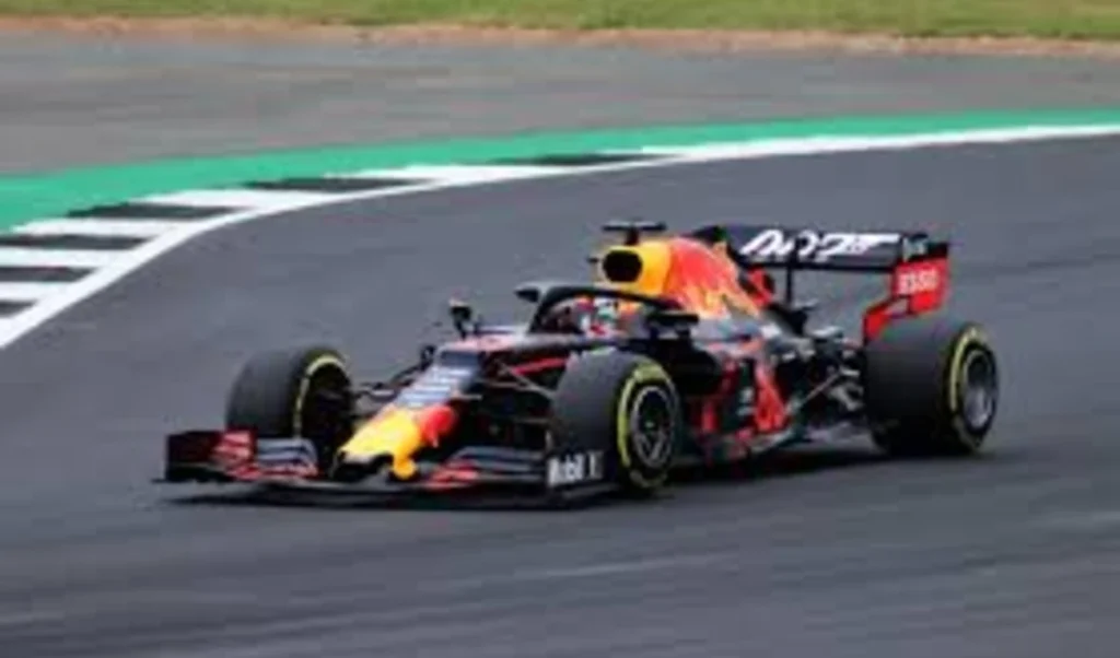 Max Verstappen ने नियमों को बताया 'Anti-Racing', F1 चीफ Domenicali बोले- चिंता न करें, समाधान निकालेंगे