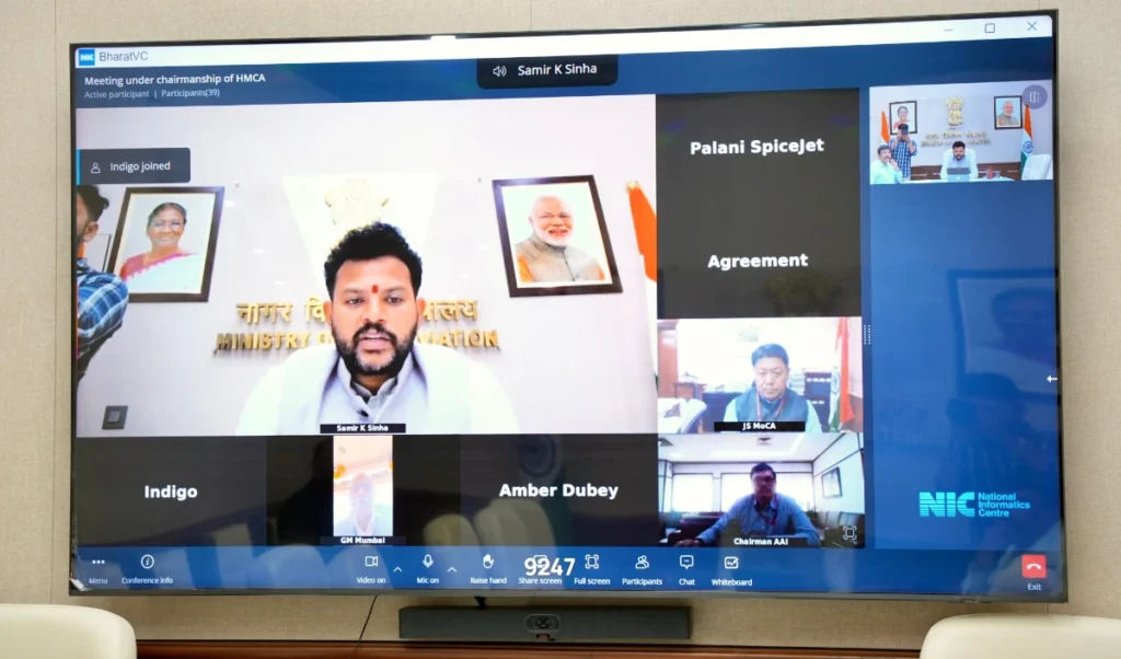 Middle East संकट के बीच एक्शन में मंत्री Ram Mohan Naidu, Airlines की बुलाई हाई-लेवल मीटिंग Middle East संकट के बीच एक्शन में मंत्री Ram Mohan Naidu, Airlines की बुलाई हाई-लेवल मीटिंग