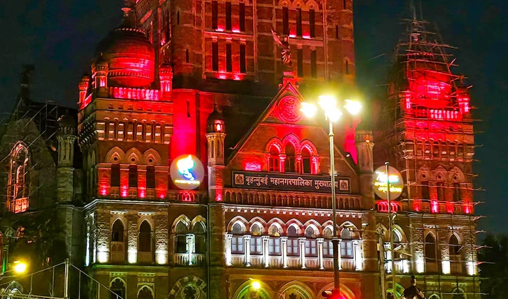 Mumbai Municipal Corporation scam | फर्जी जन्म प्रमाण पत्र मामले में महापौर का कड़ा रुख, ‘अवैध घुसपैठियों’ और भ्रष्ट अफसरों पर गिरेगी गाज Mumbai Municipal Corporation scam | फर्जी जन्म प्रमाण पत्र मामले में महापौर का कड़ा रुख, ‘अवैध घुसपैठियों’ और भ्रष्ट अफसरों पर गिरेगी गाज