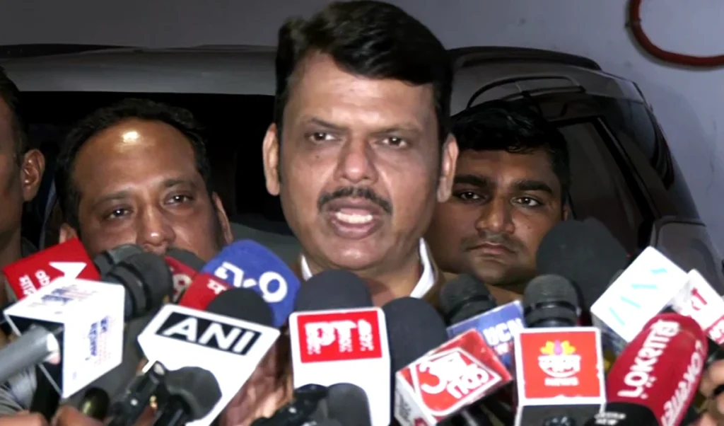 NCP के फैसले आंतरिक, Parth Pawar से कोई आपत्ति नहीं, ऐसा क्यों बोले Devendra Fadnavis