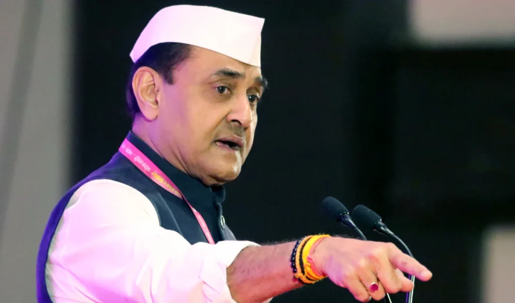 NCP में अध्यक्ष पद की अटकलों पर Praful Patel का Full Stop, बोले- खबरें बेबुनियाद NCP में अध्यक्ष पद की अटकलों पर Praful Patel का Full Stop, बोले- खबरें बेबुनियाद
