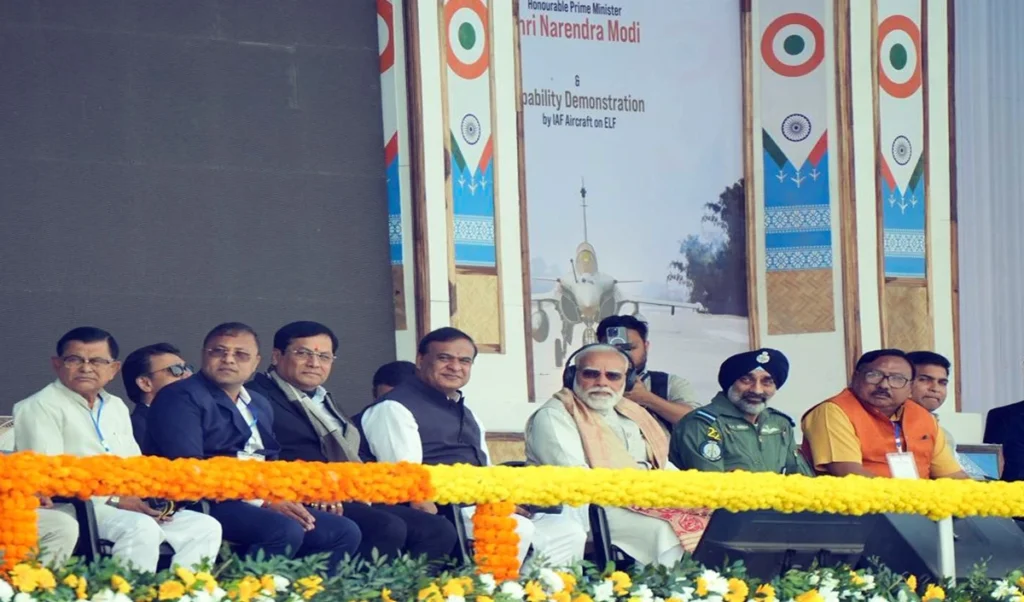 PM Modi के Assam दौरे पर Congress का तंज, ‘Manipur बस एक घंटे दूर, ये रहा टिकट’ PM Modi के Assam दौरे पर Congress का तंज, ‘Manipur बस एक घंटे दूर, ये रहा टिकट’