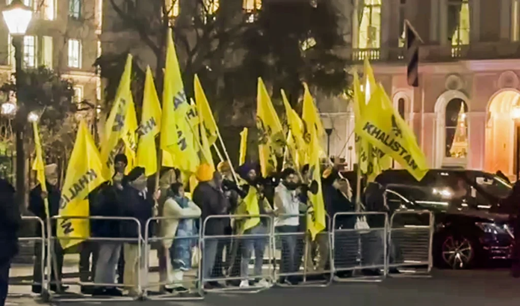 Pannun-linked sleeper cell | कनाडा में बैठे खालिस्तानी आका पन्नू को दिल्ली पुलिस का जवाब! स्लीपर सेल के दो चेहरे बेनकाब, साजिश का हुआ पर्दाफाश