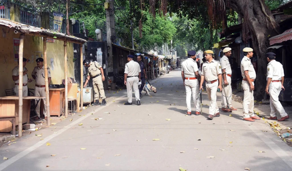 Patna Encounter | पटना में पुलिस और STF की बड़ी कार्रवाई! 20 मामलों में वांछित कुख्यात ‘सूर्या’ मुठभेड़ के बाद गिरफ्तार