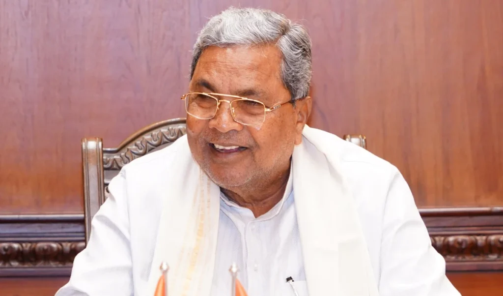 Siddaramaiah सरकार का Digital Detox प्लान, Under 16 छात्रों के Social Media इस्तेमाल पर लगेगी रोक Siddaramaiah सरकार का Digital Detox प्लान, Under 16 छात्रों के Social Media इस्तेमाल पर लगेगी रोक