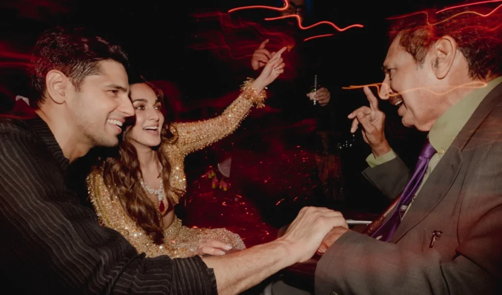 Sidharth Malhotra के सिर से उठा पिता का साया, लंबी बिमारी के बाद सुनील मल्होत्रा की मौत, भावुक बेटे ने दी श्रद्धांजलि Sidharth Malhotra के सिर से उठा पिता का साया, लंबी बिमारी के बाद सुनील मल्होत्रा की मौत, भावुक बेटे ने दी श्रद्धांजलि