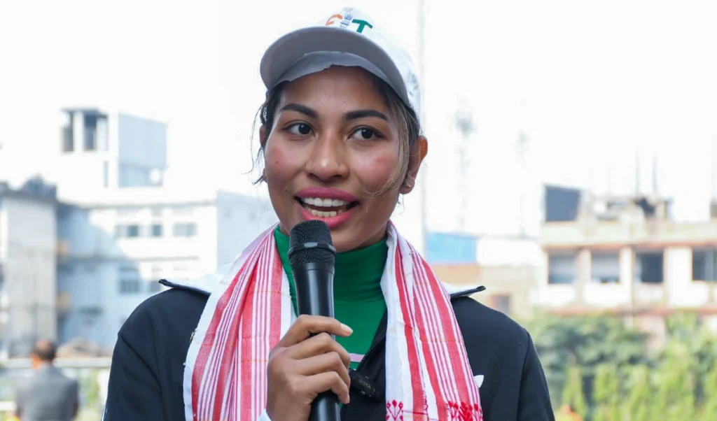 Spain में भारतीय महिला शक्ति का जलवा, Lovlina समेत 8 मुक्केबाज Boxam Elite Finals में पहुंचीं Spain में भारतीय महिला शक्ति का जलवा, Lovlina समेत 8 मुक्केबाज Boxam Elite Finals में पहुंचीं