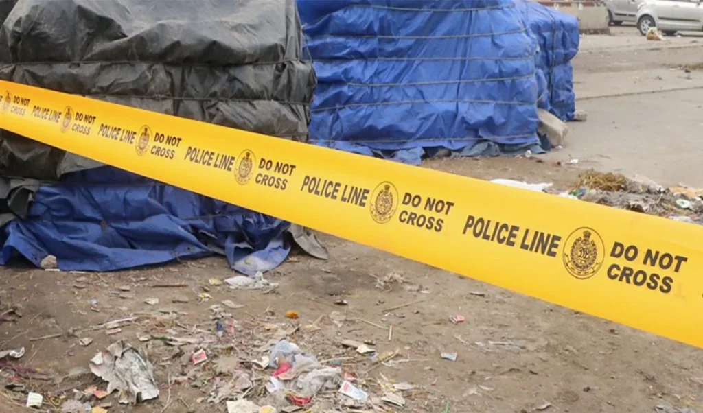 Tamil Nadu Horrific Accident | दोपहिया वाहन और पर्यटक बस की टक्कर, पांच लोगों की मौत, मुख्यमंत्री स्टालिन ने शोक व्यक्त किया