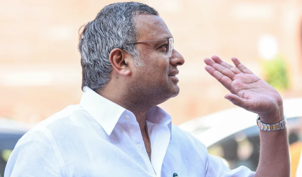 Tamil Nadu में Thalapathy Vijay बिगाड़ेंगे खेल? Karti Chidambaram बोले- ‘सेक्युलर वोट बंटेंगे’