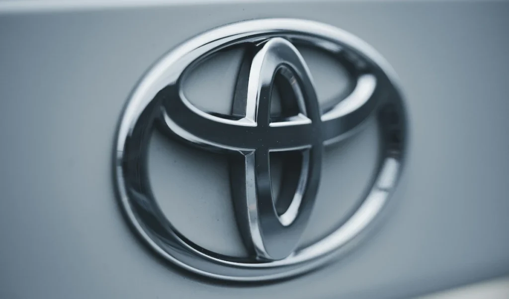 Toyota का मास्टरस्ट्रोक! Koji Sato की जगह अब Kenta Kon संभालेंगे CEO का पद, जानें क्या है नई रणनीति। Toyota का मास्टरस्ट्रोक! Koji Sato की जगह अब Kenta Kon संभालेंगे CEO का पद, जानें क्या है नई रणनीति।