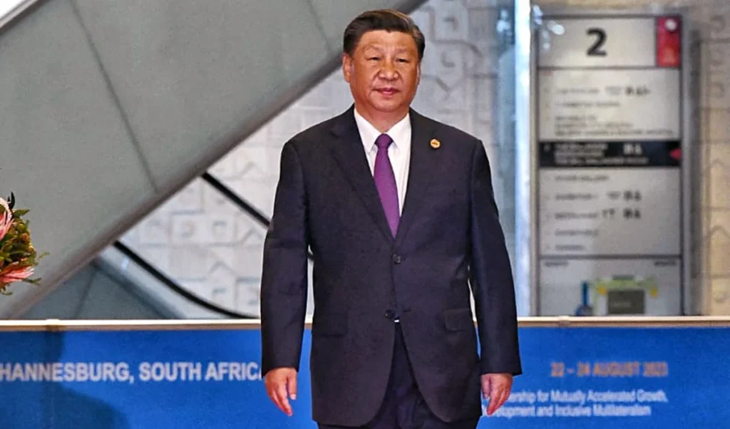 Vishwakhabram: Dragon की सेना में आई दरार, अपने ही जनरल बन रहे खतरा, अपनी सत्ता बचाने की जंग लड़ रहे Xi Jinping