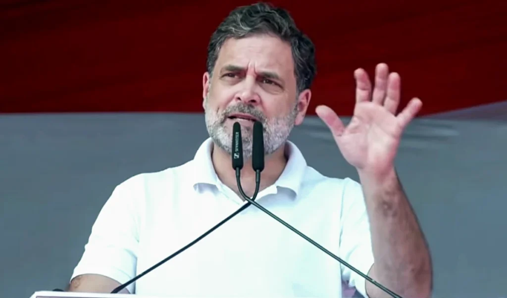 Wayanad Landslide पीड़ितों से बोले Rahul Gandhi, Congress बनवाकर देगी 100 नए घर