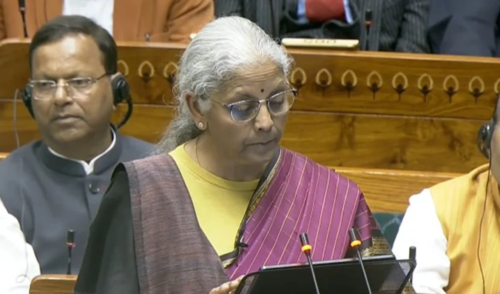 budget 2026 swaraj yojana give new boost khadi handicrafts announcement of mega textile parks