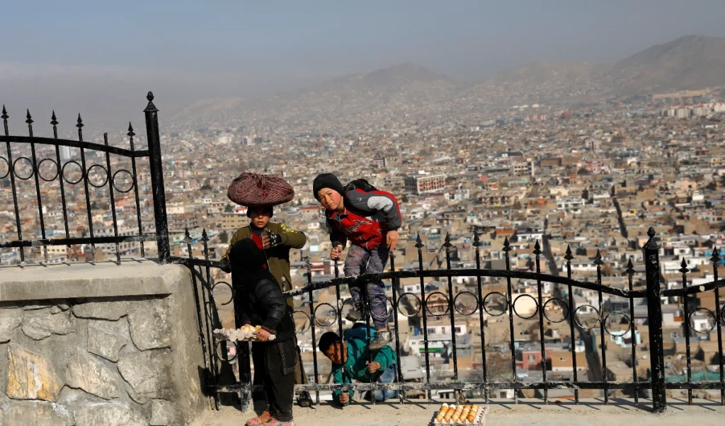 pakistan launches a fierce counterattack on afghanistan killing over 130 taliban fighters pakistan launches a fierce counterattack on afghanistan killing over 130 taliban fighters