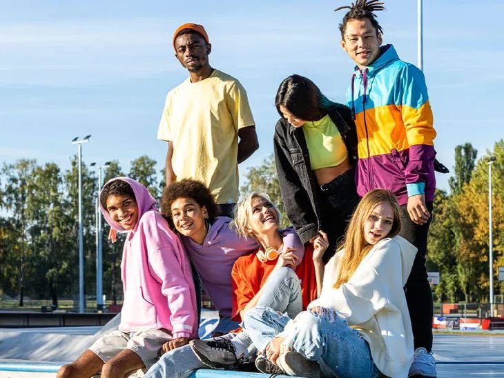 अब नौकरी लगते ही घर का ट्रेंड:सर्वेः 35 की उम्र से पहले 74% जेन-जी बन रहे मकान मालिक अब नौकरी लगते ही घर का ट्रेंड:सर्वेः 35 की उम्र से पहले 74% जेन-जी बन रहे मकान मालिक