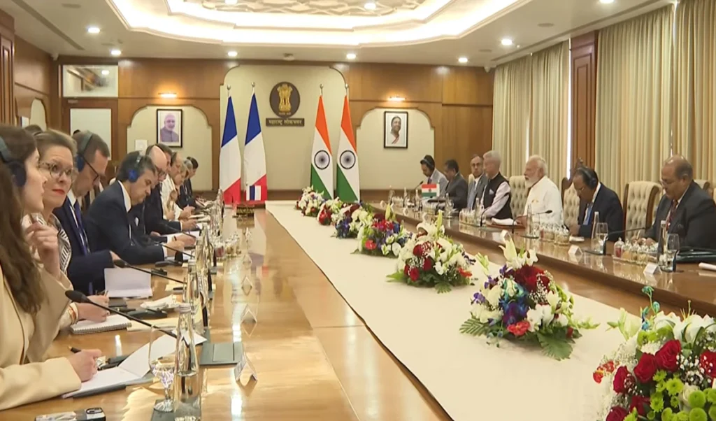 भारत फ्रांस साझेदारी की कोई सीमा नहीं, मैक्रों से मुलाकात के बाद पीएम मोदी