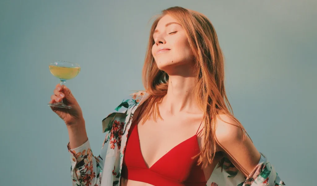 महिलाएं ध्यान दें! टाइट Bra पहनने की गलती खराब कर रही है Digestion, जानें Health Experts की राय महिलाएं ध्यान दें! टाइट Bra पहनने की गलती खराब कर रही है Digestion, जानें Health Experts की राय