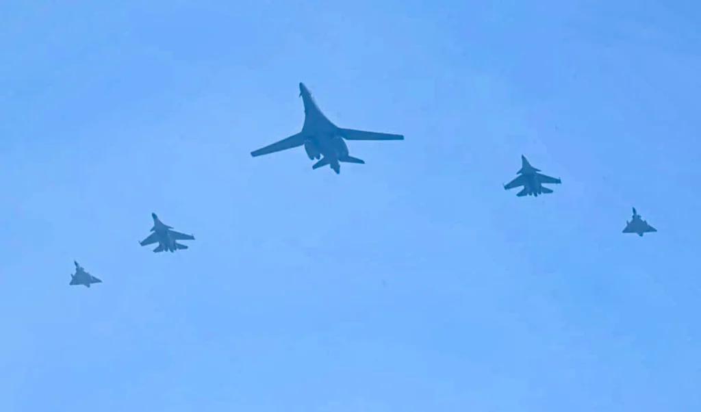 'फ्रेंडली फायर' का शिकार हुए अमेरिकी फाइटर जेट्स! कुवैती पायलट की गलती से गिरे 3 US F-15 विमान, जांच में बड़ा खुलासा |  Iran-Kuwait Conflict