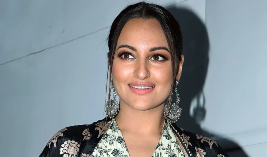AI Chatbot बना रहे थे Sonakshi Sinha का अश्लील कंटेंट, Delhi High Court ने लगाया बैन