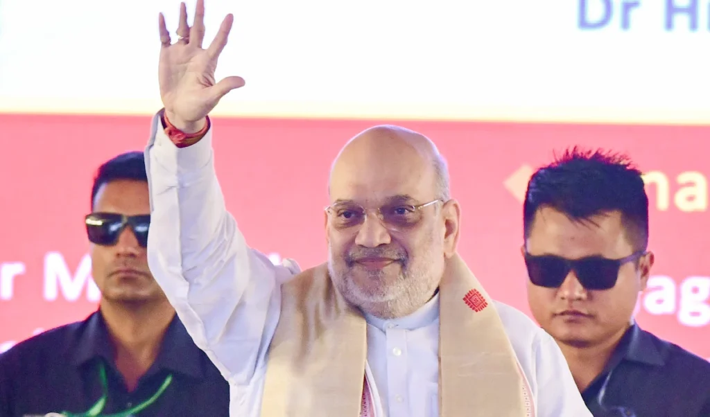 Assam को 2092 करोड़ की सौगात, Guwahati से गरजे Amit Shah, Congress पर लगाए घोटाले के गंभीर आरोप Assam को 2092 करोड़ की सौगात, Guwahati से गरजे Amit Shah, Congress पर लगाए घोटाले के गंभीर आरोप