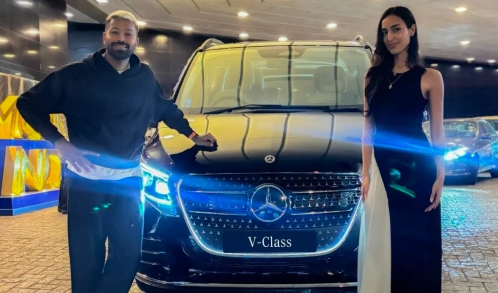 Captain Hardik Pandya का बड़ा दिल, गर्लफ्रेंड Mahieka Sharma को गिफ्ट की 1.7 करोड़ की लग्जरी कार Captain Hardik Pandya का बड़ा दिल, गर्लफ्रेंड Mahieka Sharma को गिफ्ट की 1.7 करोड़ की लग्जरी कार