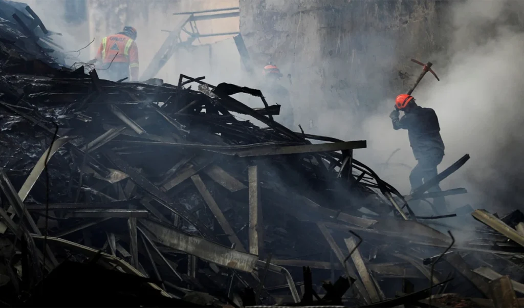 Eid के जश्न के बीच Kuwait पर Drone Attack, ईरानी हमले से दहला पूरा खाड़ी देश