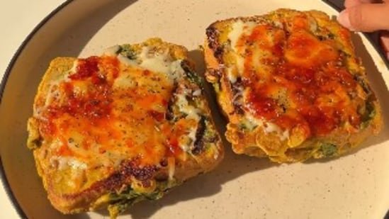 Fitness influencer shares savoury veg French toast recipe loaded with 35g protein: Step-by-step guide Fitness influencer shares savoury veg French toast recipe loaded with 35g protein: Step-by-step guide