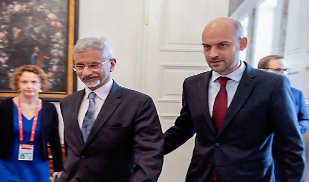 G7 Meeting में भारत की जोरदार मांग, S Jaishankar बोले- अब UNSC में सुधार जरूरी।