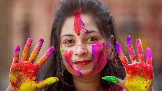 Holi’s over, now what? Here’s how to detox safely, say doctors Holi’s over, now what? Here’s how to detox safely, say doctors