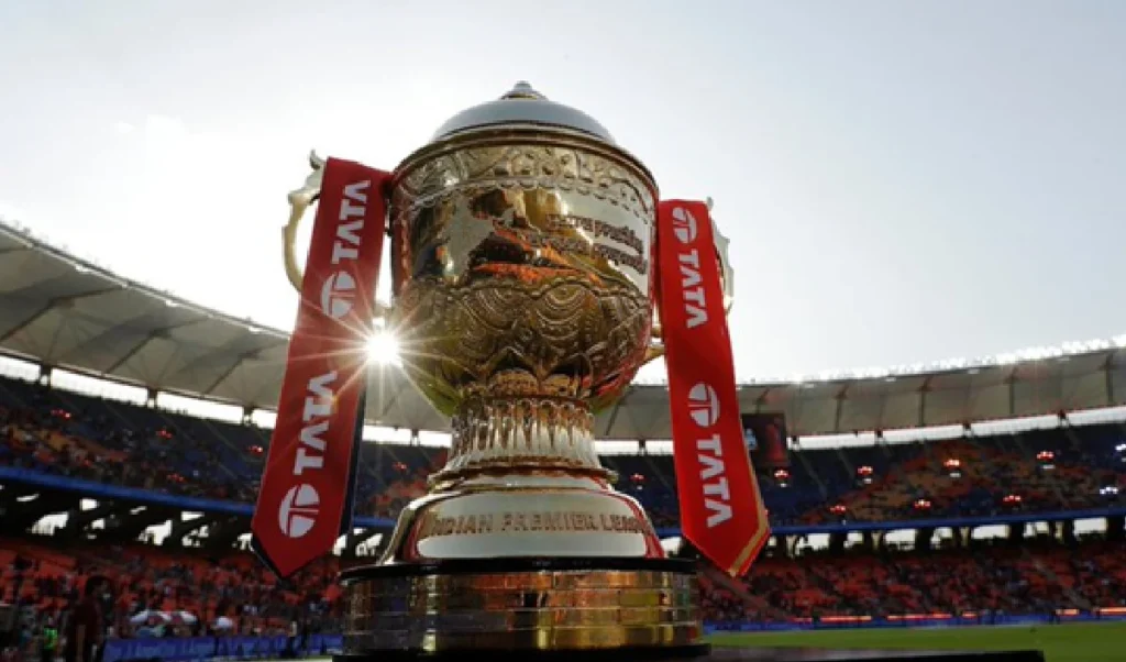 IPL 2026: आरसीबी की नजर खिताब बचाने पर, CSK- KKR और मुंबई भी प्रबल दावेदार IPL 2026: आरसीबी की नजर खिताब बचाने पर, CSK- KKR और मुंबई भी प्रबल दावेदार