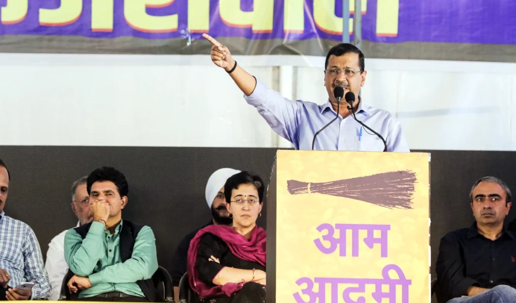 Kejriwal का ‘Mission South’! अब Tamil Nadu में DMK के साथ लड़ेगी AAP, BJP के खिलाफ बनाया Plan
