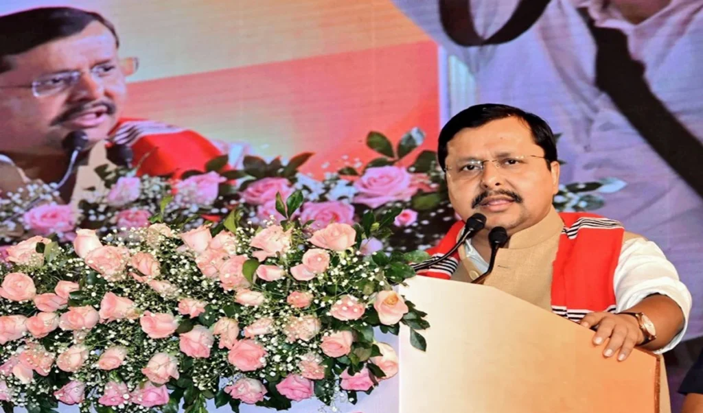 Keralam में LDF-UDF की ‘मैच फिक्सिंग’ होगी खत्म, जनता कमल खिलाएगी: BJP चीफ Nitin Nabin का दावा Keralam में LDF-UDF की ‘मैच फिक्सिंग’ होगी खत्म, जनता कमल खिलाएगी: BJP चीफ Nitin Nabin का दावा