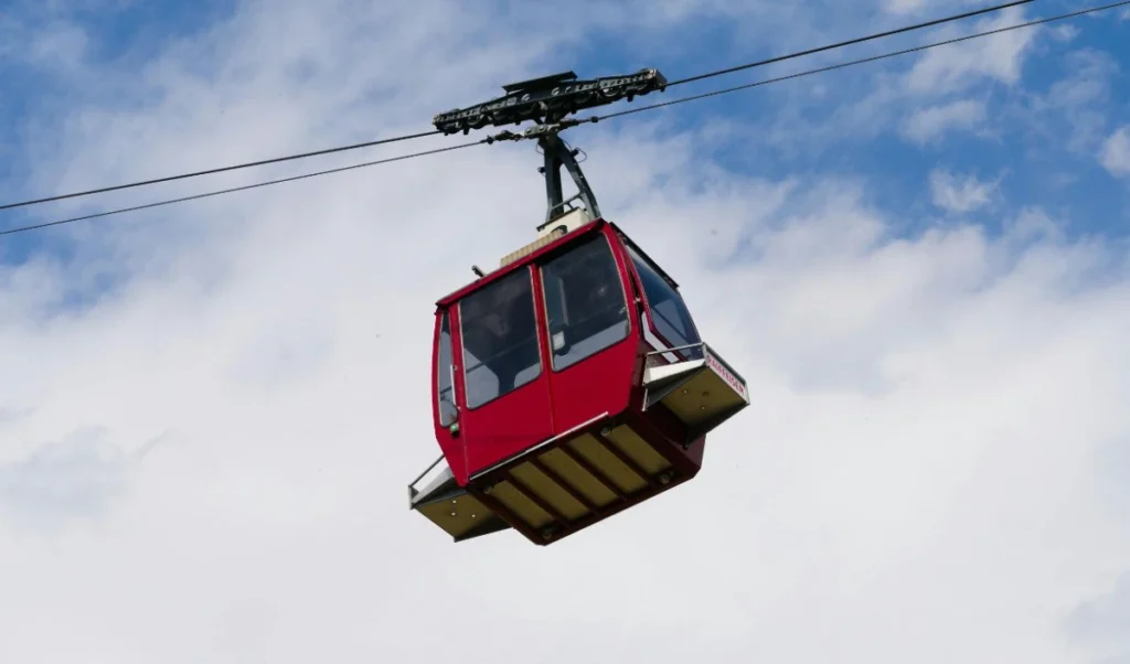 Khallari Mandir Ropeway Tragedy: खल्लारी मंदिर में 1 की मौत, 17 घायल, प्रशासन ने दिए High Level जांच के आदेश