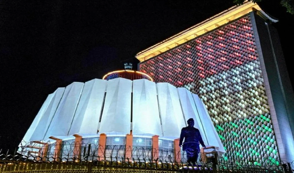 Maharashtra Assembly की सुरक्षा में बड़ी सेंध, Fake Pass रैकेट का पर्दाफाश, मंत्रालय के कर्मचारी भी शामिल