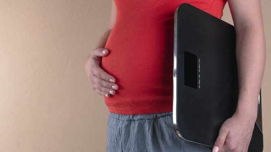 Man loses 26 kg using AI as his personal trainer, reveals 7 simple prompts that transformed his body without gym or apps Man loses 26 kg using AI as his personal trainer, reveals 7 simple prompts that transformed his body without gym or apps