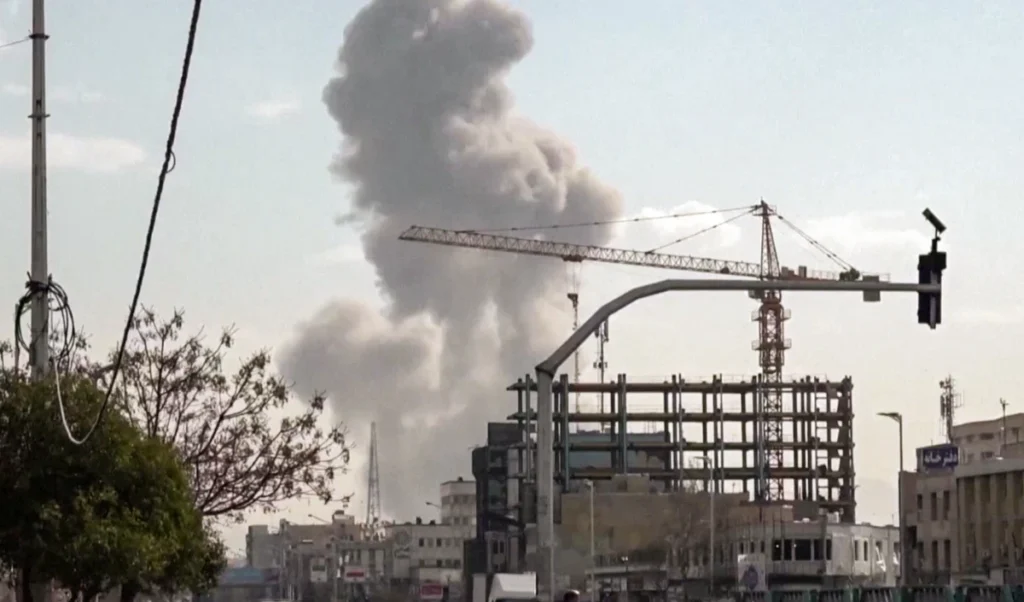 Middle East Crisis का Global Economy पर असर, Qatar की चेतावनी- कभी भी रुक सकती है Energy Supply