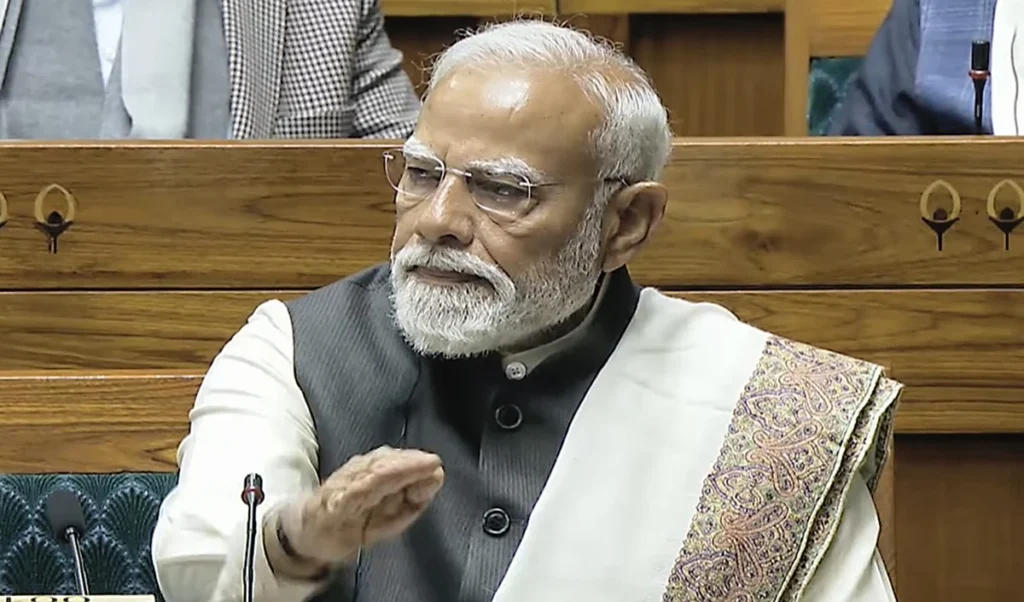 Middle East में जंग का संकट! PM Modi आज Lok Sabha में बताएंगे भारत का पूरा Action Plan