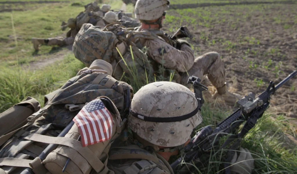 Middle East में महायुद्ध का खतरा? Pentagon की Ground Action की योजना से Iran-US में तनाव चरम पर Middle East में महायुद्ध का खतरा? Pentagon की Ground Action की योजना से Iran-US में तनाव चरम पर