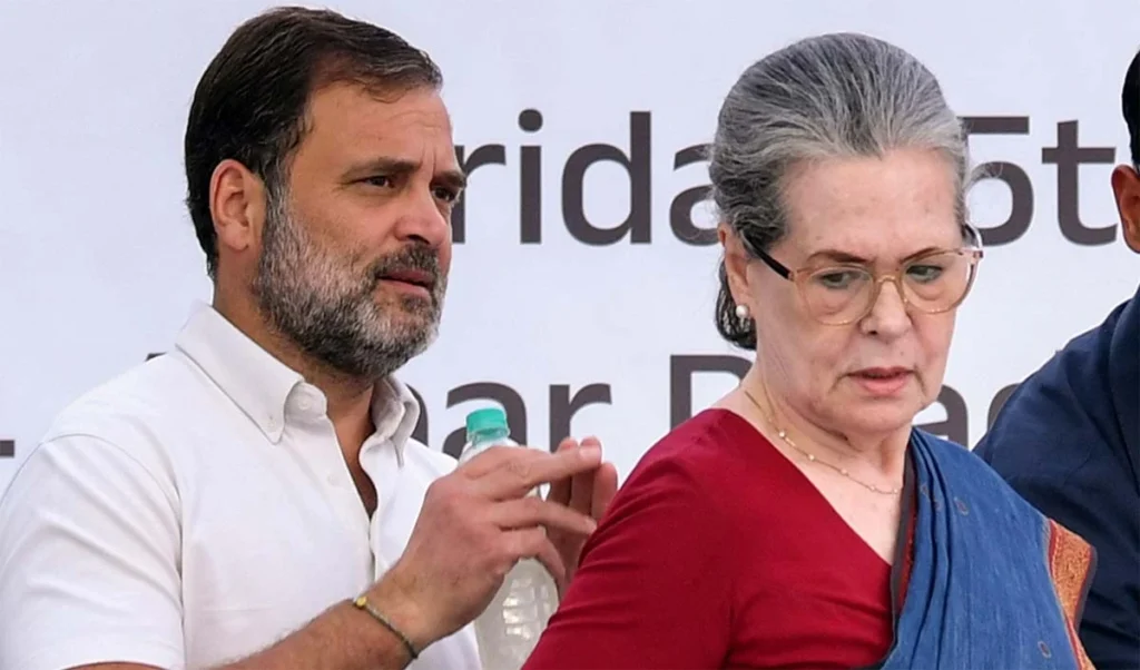 Prabhasakshi NewsRoom: विदेश नीति पर घिरी केंद्र सरकार, सोनिया गांधी और राहुल ने PM Modi की चुप्पी पर उठाए सवाल