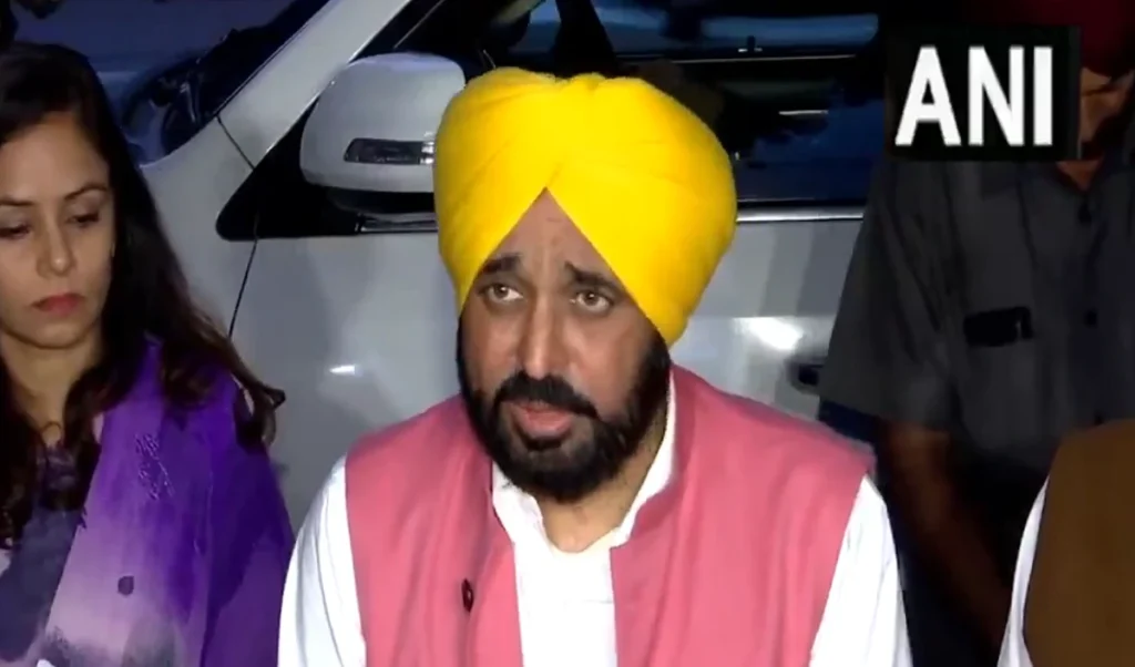 Punjab सरकार का Report Card: राज्यपाल ने सराहा काम, विपक्ष ने मचाया Political बवाल